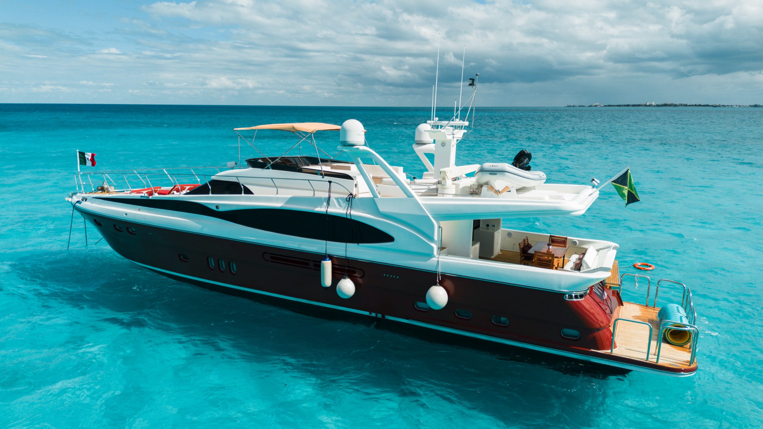 80ViveYacht (7)