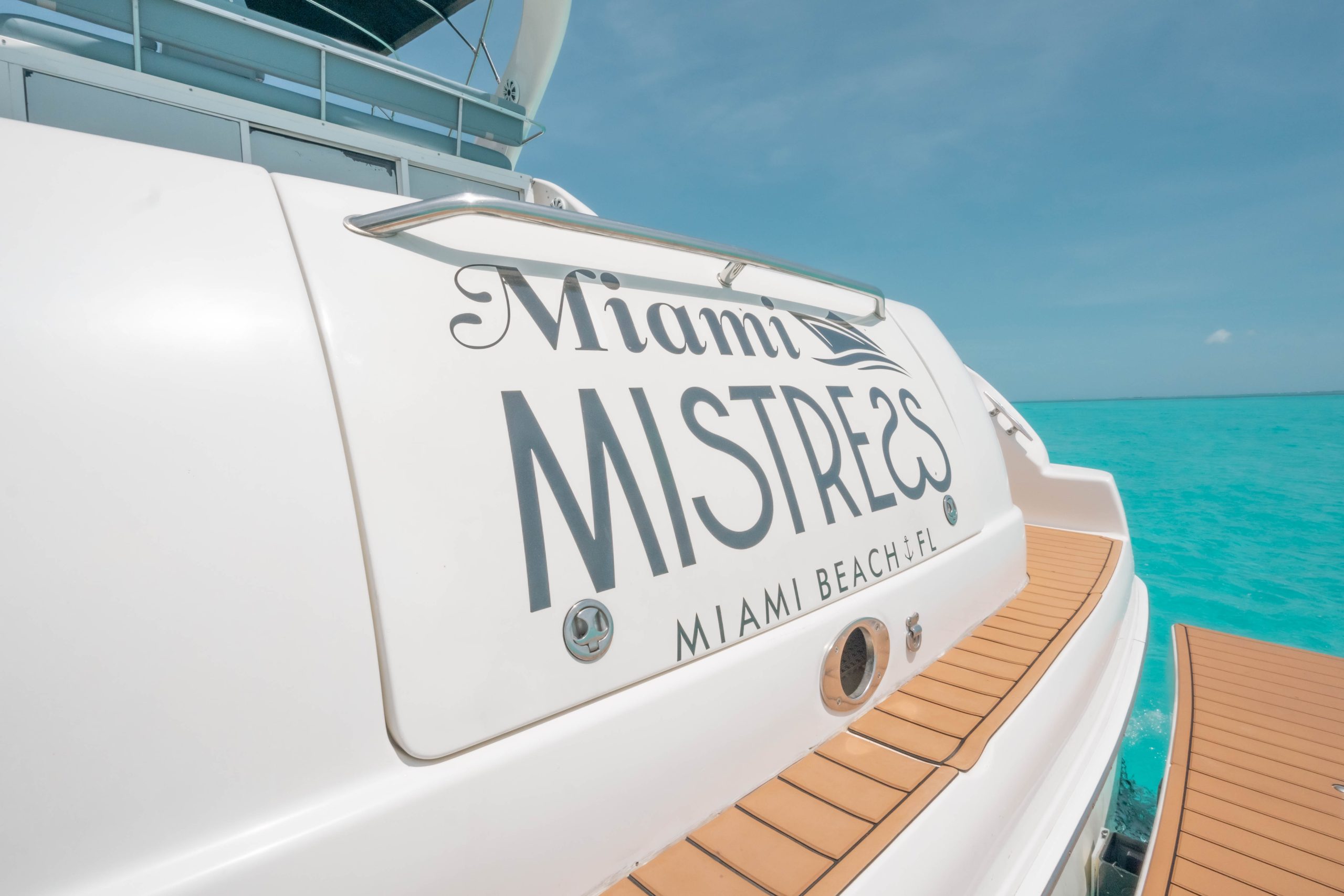 Miami Mistress 51 (29)