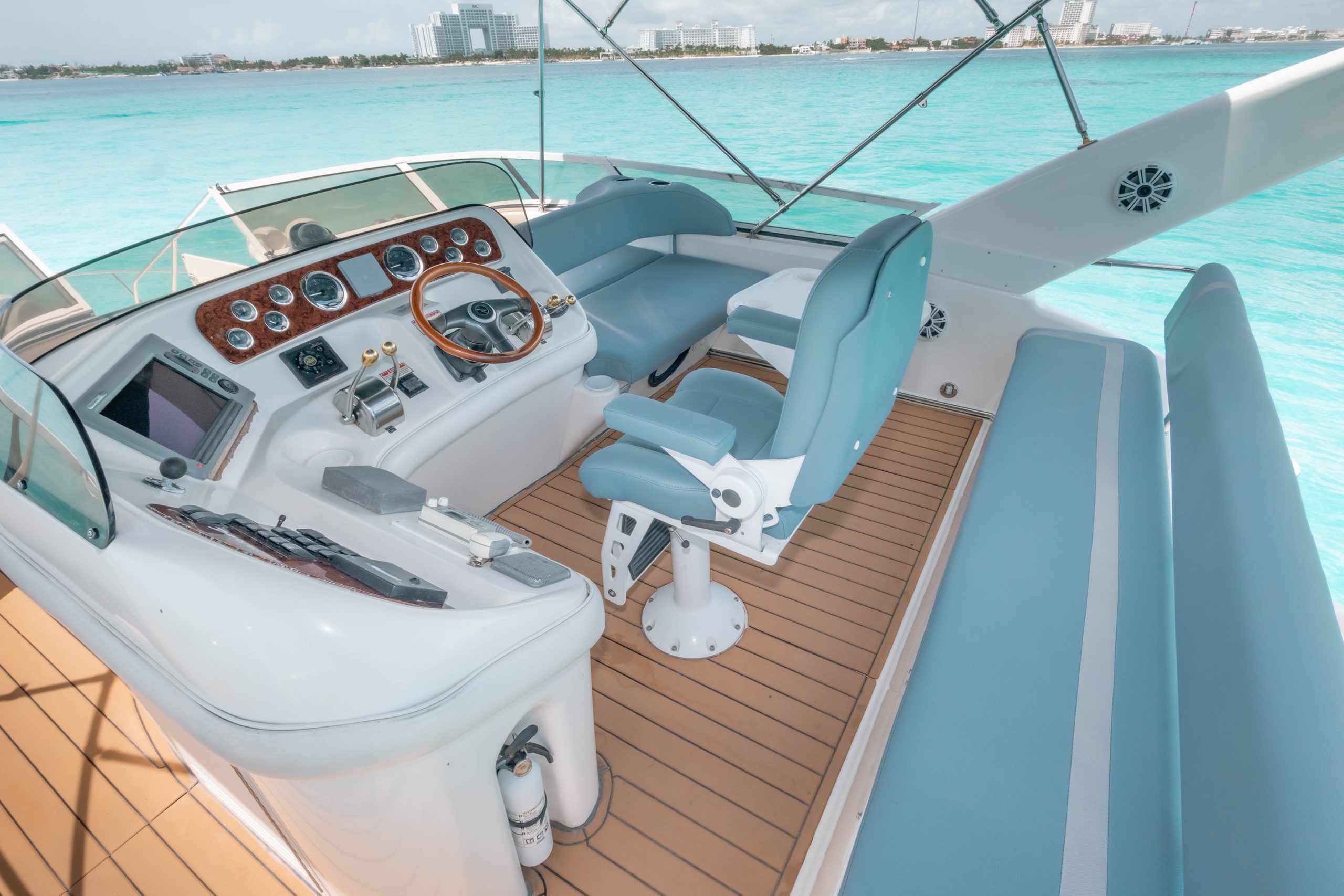 Miami Mistress 51 (51)