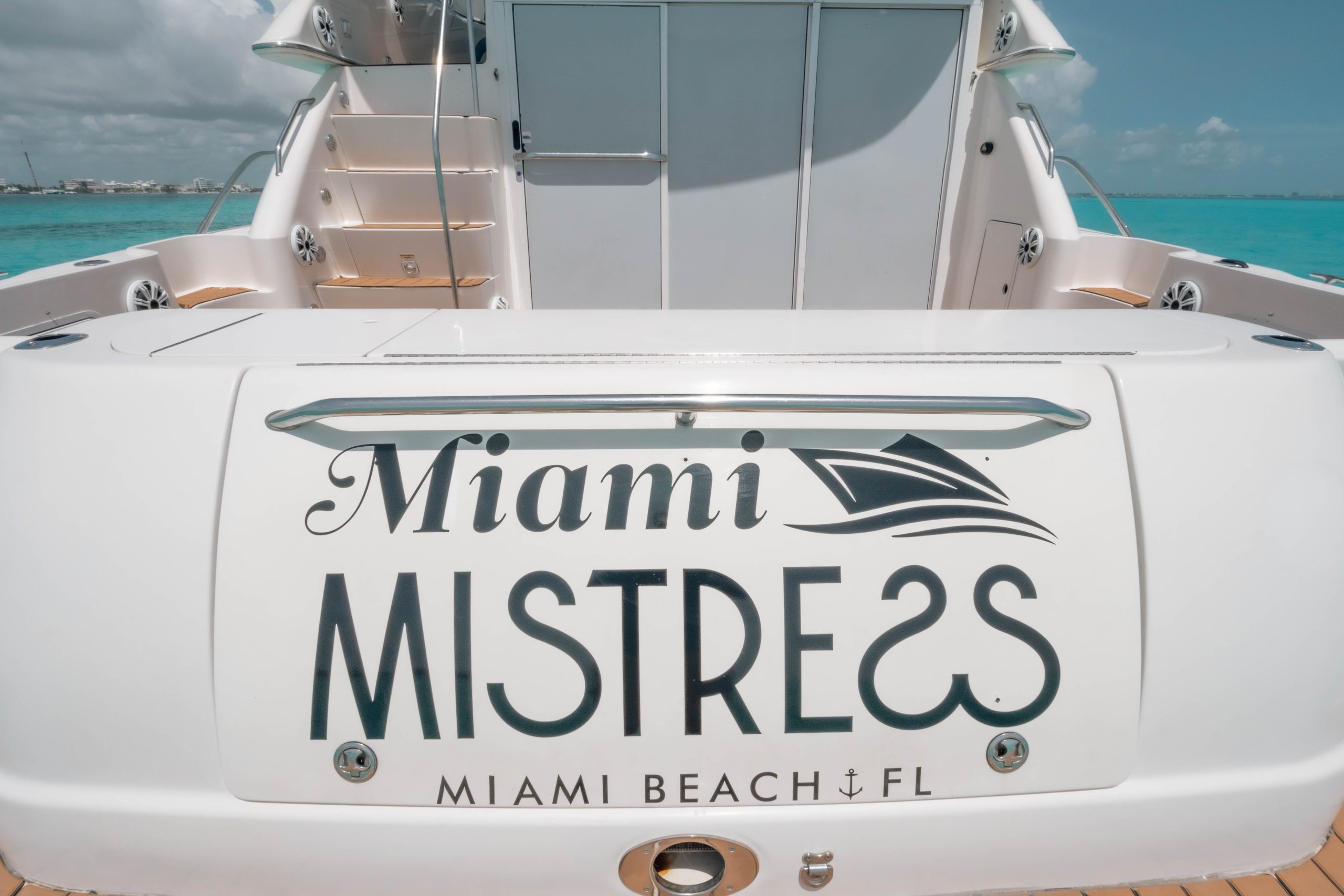 Miami Mistress 51 (57)
