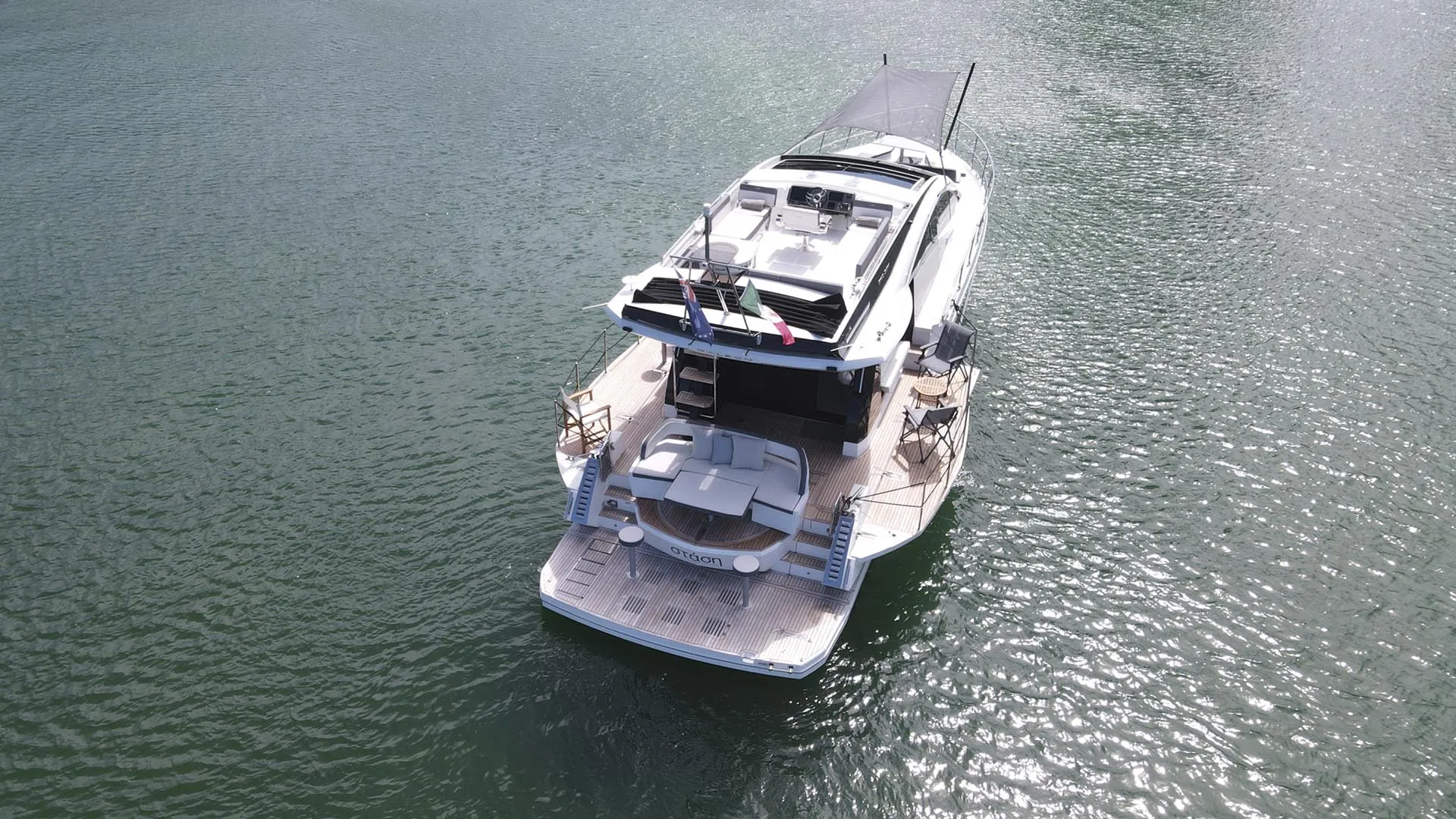 galeon-yate-en-cancun-12