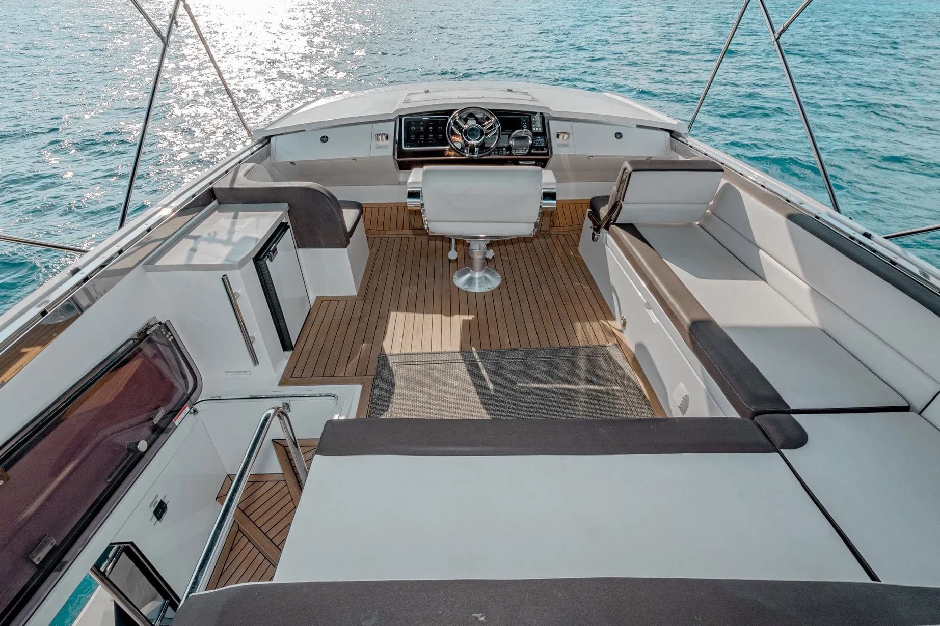 galeon560hor_14