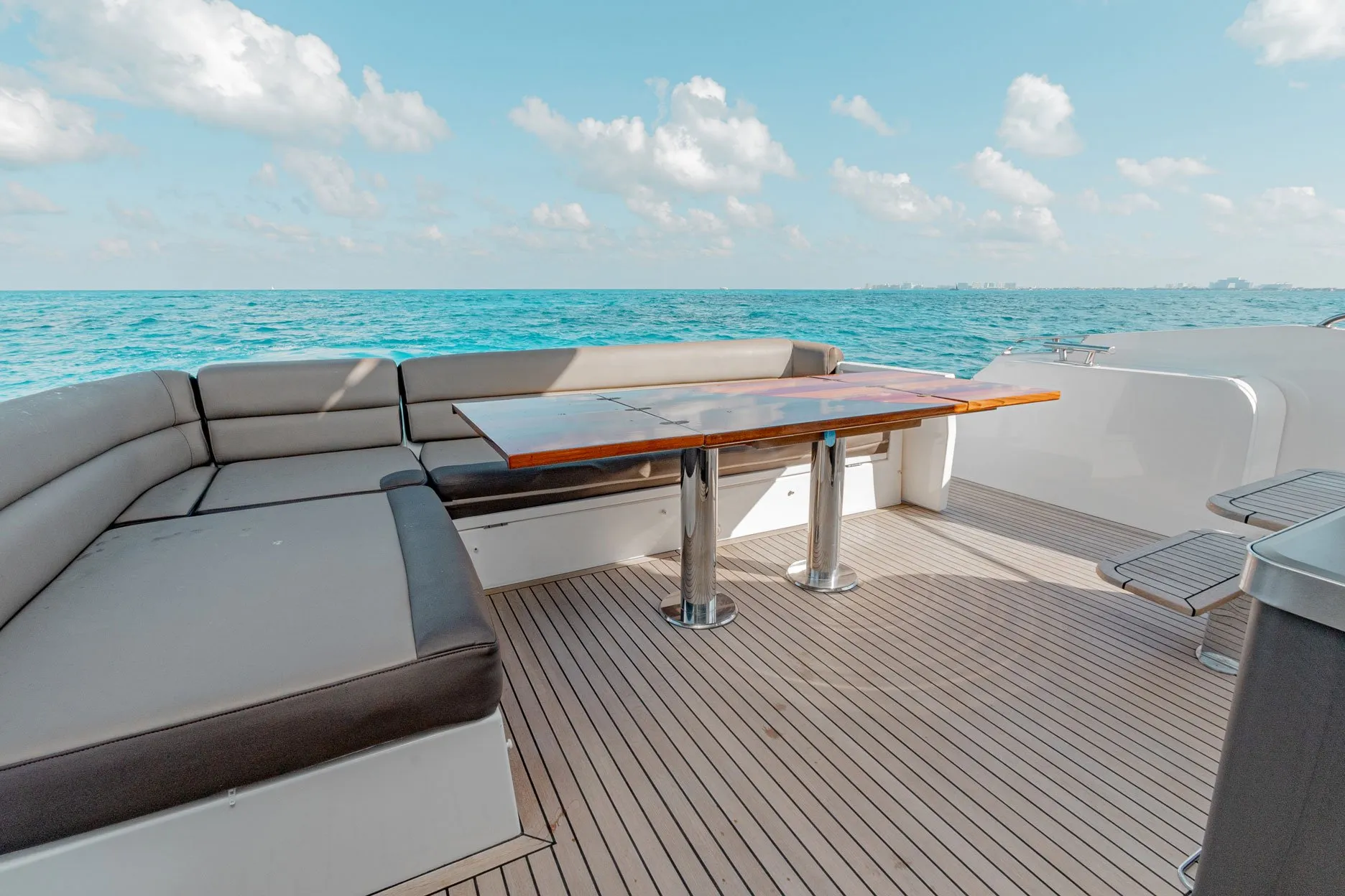 galeon560hor_15