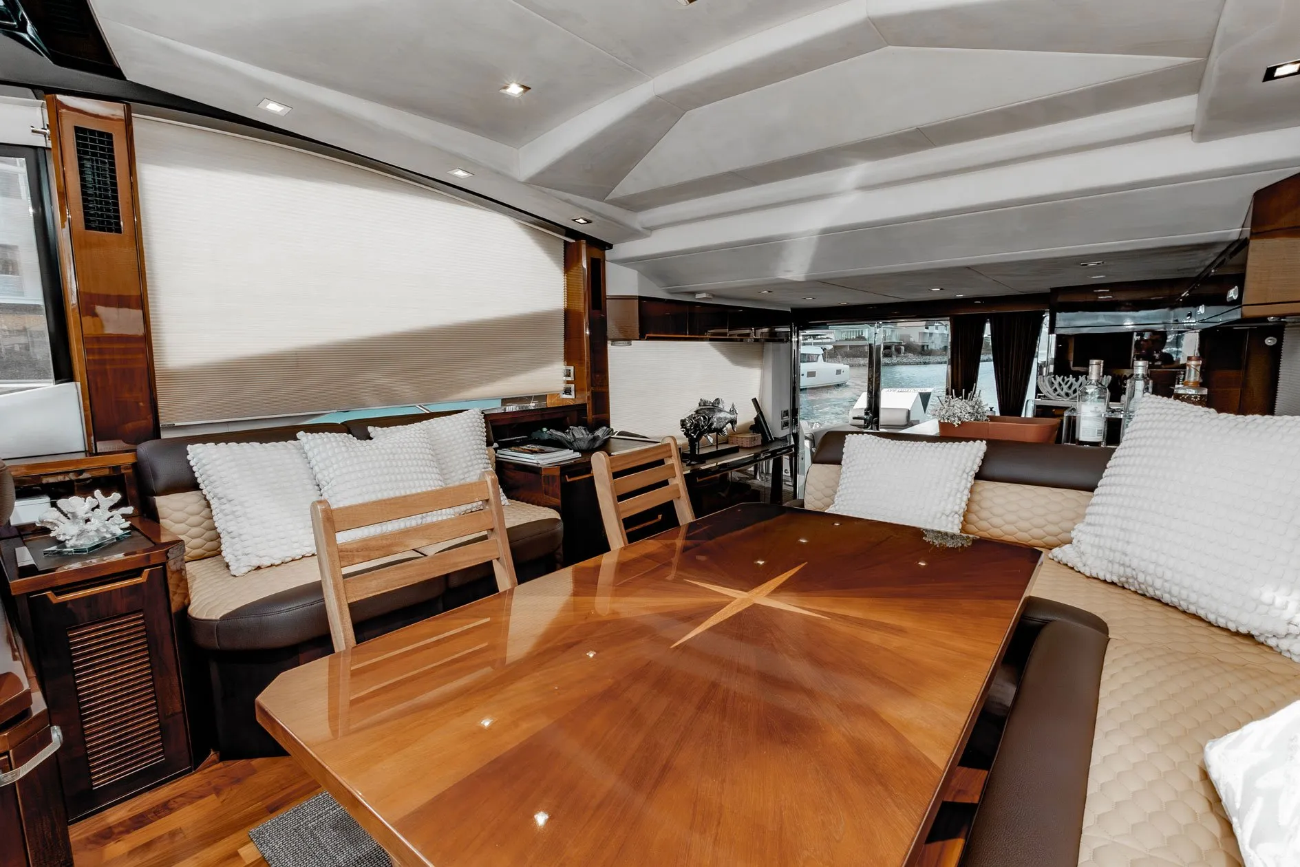 galeon560hor_21